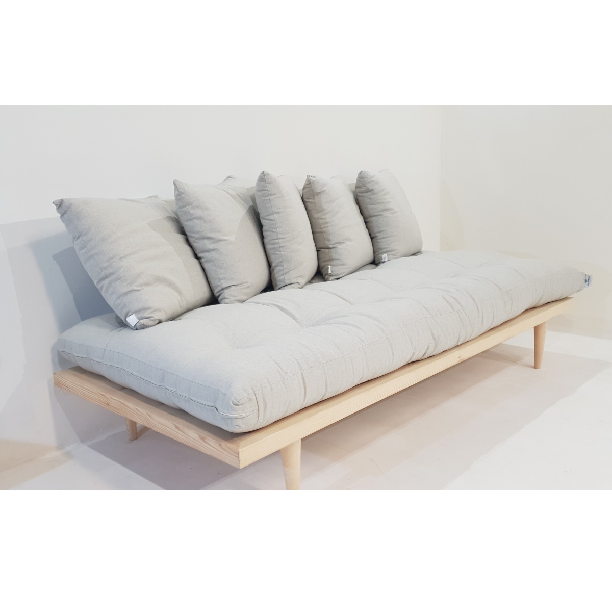 albue Mandag Oswald Styletto Day Bed from Polonia Natural Design | Sofa Bed Expert