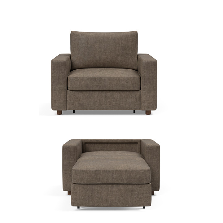 Neah bäddfåtölj med breda armstöd från Danska Innovation living första bilden